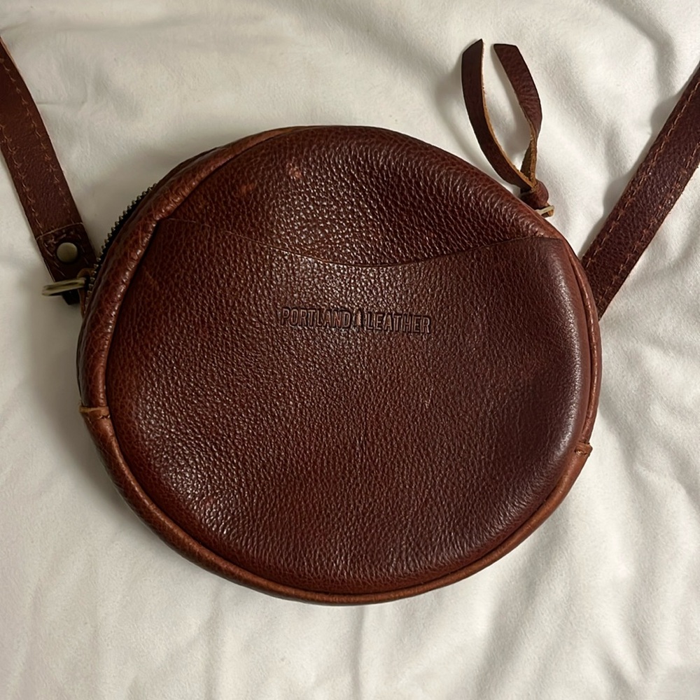 Portland Leather crossbody